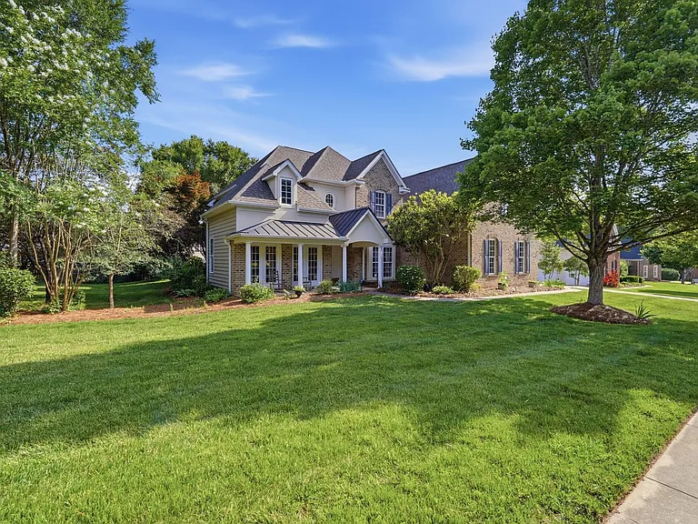 1915 Prima Cornice Ct — Photo 1