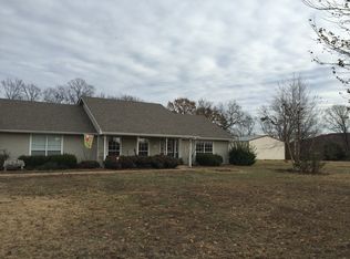 106 N Six Mile Rd, Fort Gibson, OK 74434