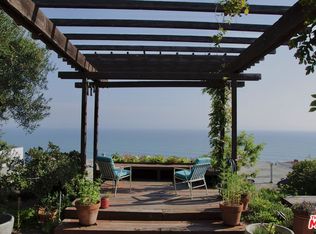 18260 Wakecrest Dr, Malibu, CA 90265