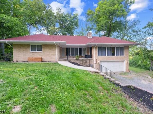20 Bunn Rd, Hardyston Twp., NJ 07419