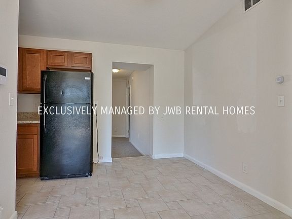 5th image of 1920 Marquis Dr