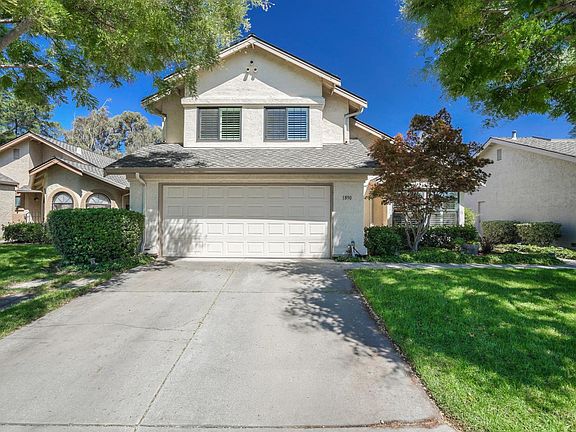 2nd image of 1890 Bayo Claros Cir