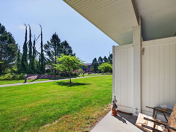 4th image of 516 Darby Drive #101