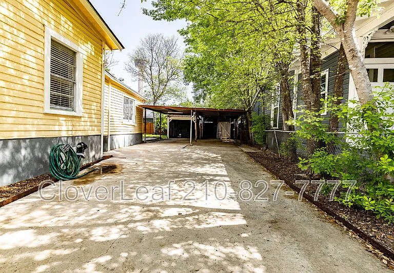 323 Barrera St — Photo 30