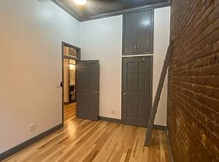 87 E 4th St #1B, New York, NY 10003