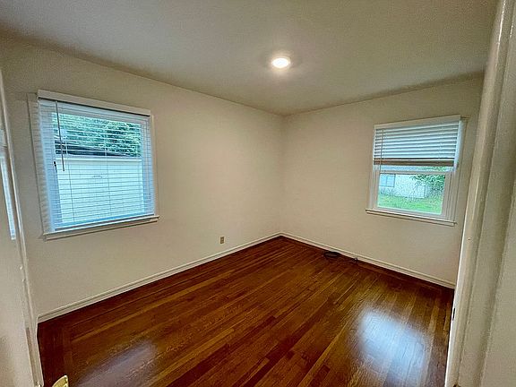 Room 1 -Bedroom or Office