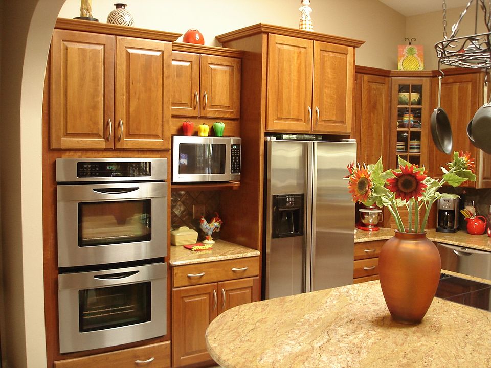 1st image of 604 Riverpark Cir