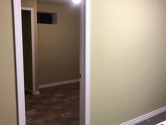 3rd image of 28 Blaine St #28