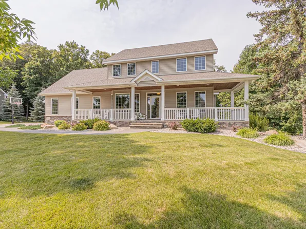 2452 Highland Trl SW, Alexandria, MN 56308