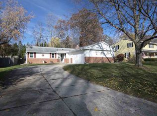 2678 Bittersweet Ave, Green Bay, WI 54301