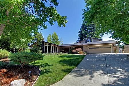 1st image of 89 Brookfield Dr