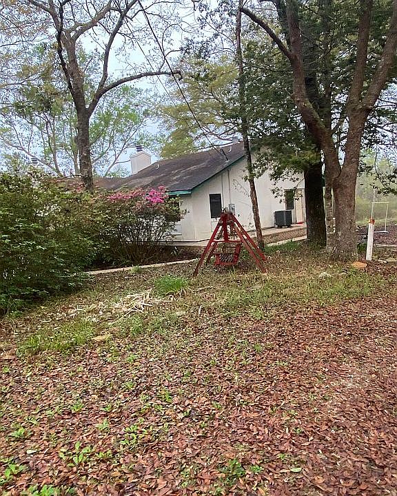 2nd image of 4150 Dogpatch Rd