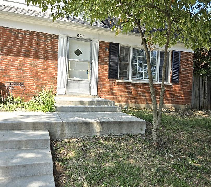 1st image of 1821 1/2 Marietta Dr