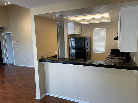 2nd image of 1031 S Palmetto Ave APT B3