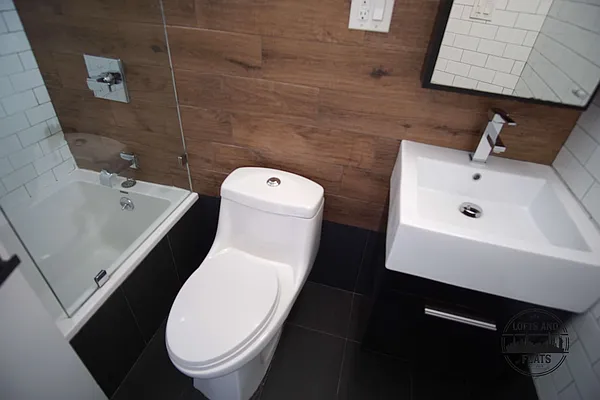 Rented by Lofts and Flats LLC | media 17