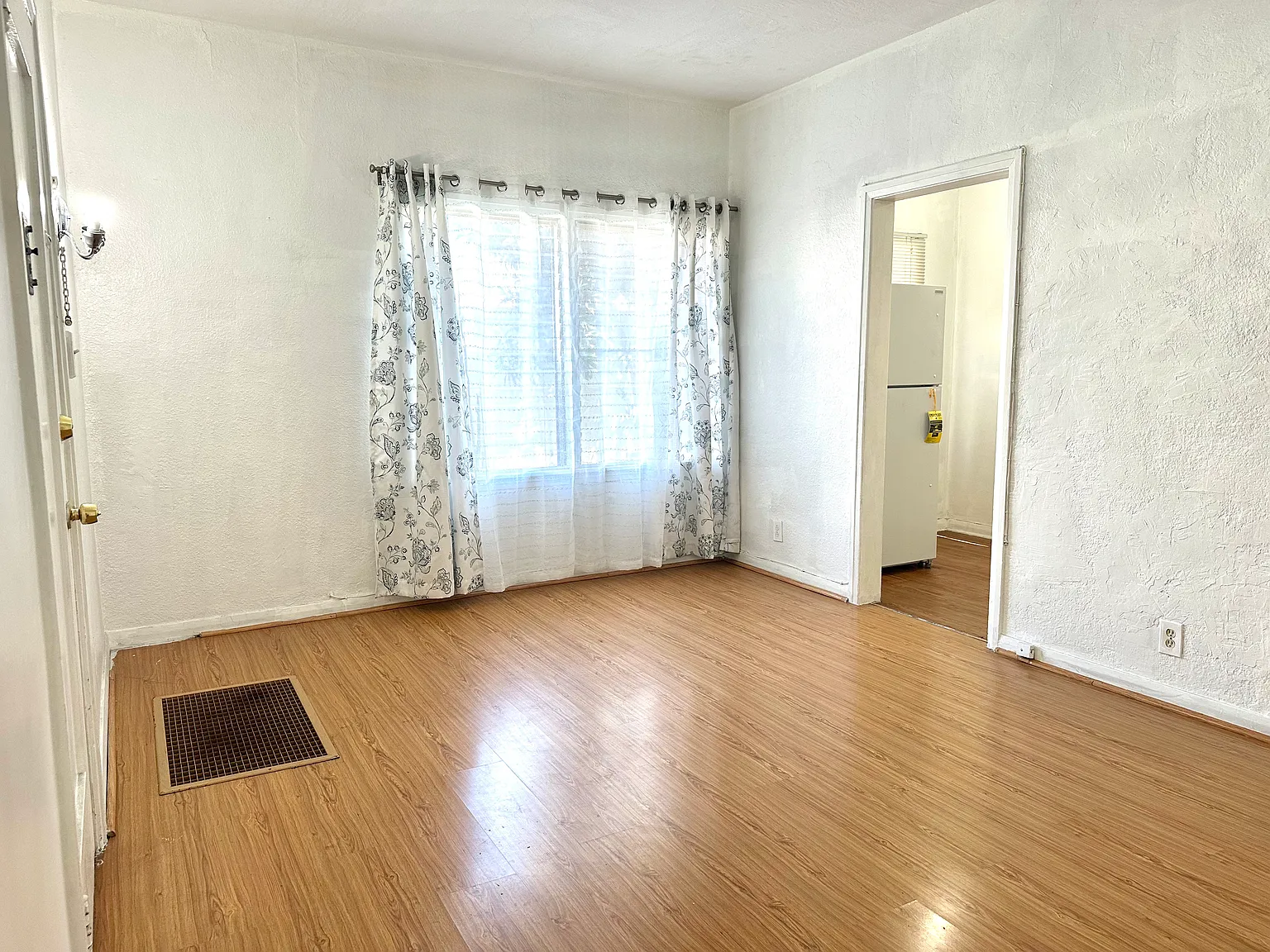 1 bed, 750 sqft, $1,795 — Photo 3