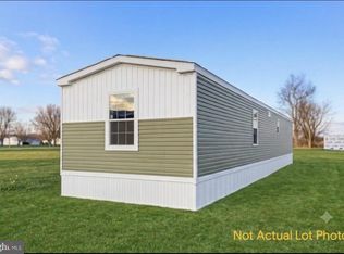 126 Locust Ln, New Providence, PA 17560