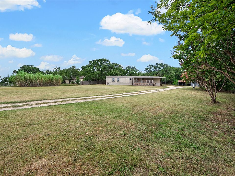 1st image of 832 Green Valley Cir E
