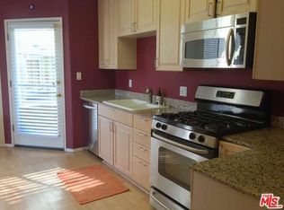 9836 Vidor Dr #3A, Los Angeles, CA 90035