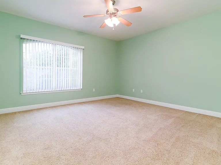 827 Fairview Dr #3 — Photo 11