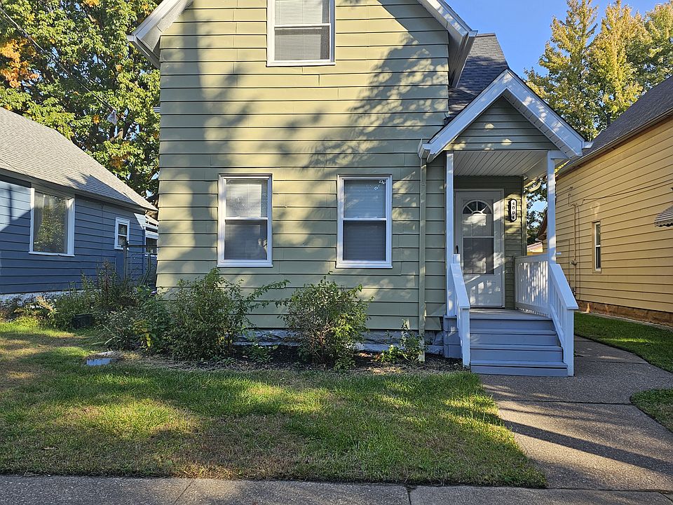 1st image of 4004 Sackett Ave Unit 2