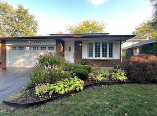 2086 Thornlea Dr, Oakville, ON L6L1K6
