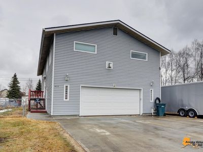 8235 Stormy Pl, Anchorage, AK, 99518