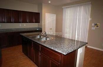 3rd image of 4343 Thunder Twice St
