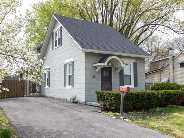 416 Brackett St, Swansea, IL 62226