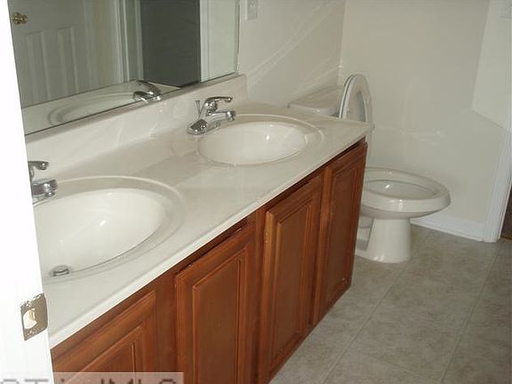 4th image of 4004 Mountainridge Dr