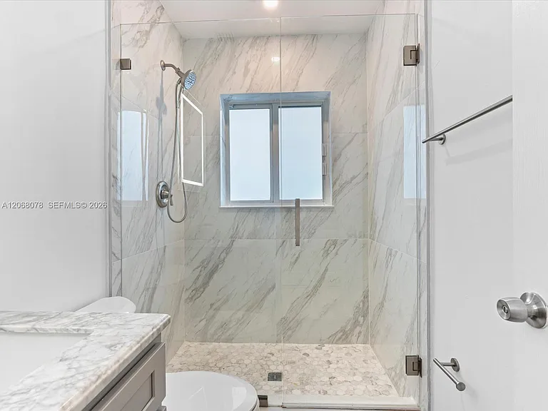 5406 S Le Jeune Rd — Photo 30