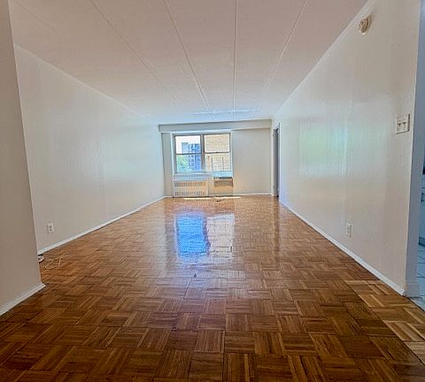 3rd image of 115 N 3rd Ave #2X