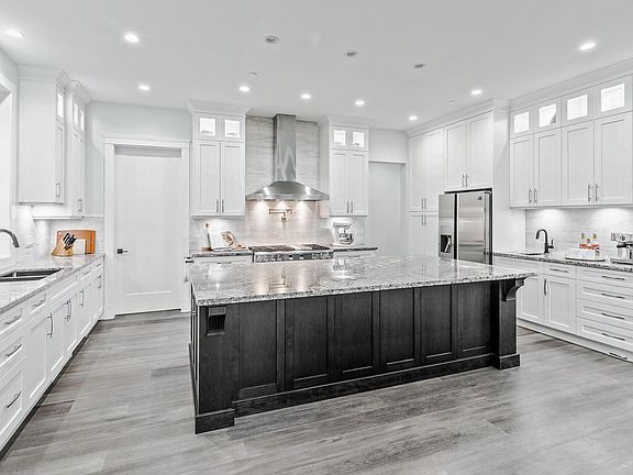 4th image of 24331 124th Ave