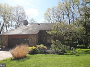 656 Exeter Ct, State College, PA 16803