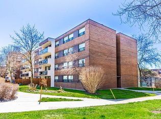 20 Sunrise Ave #111, Toronto, ON M4A 2R2