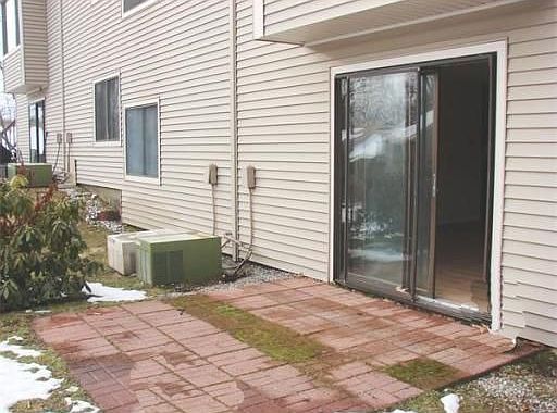 1st image of 8 Thayer Pond Dr #4