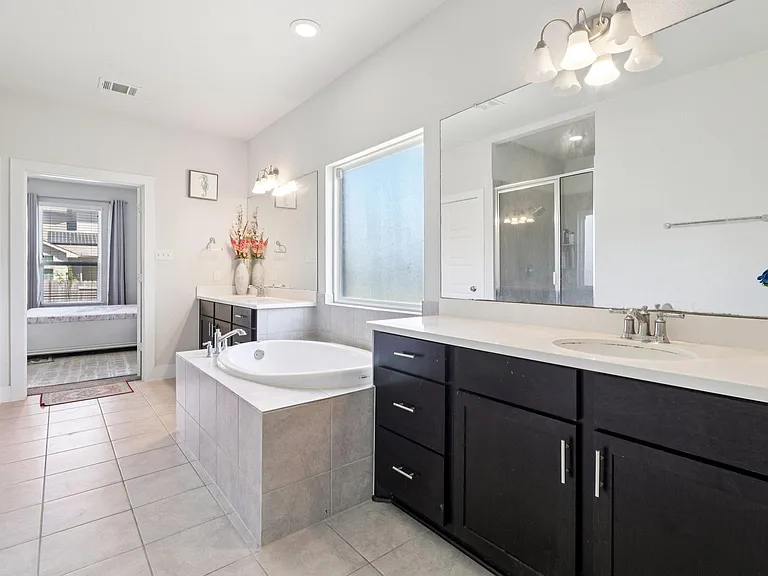 3816 Bow Perch St — Photo 8