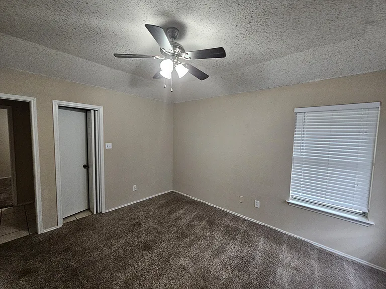5 Canary Ct — Photo 24