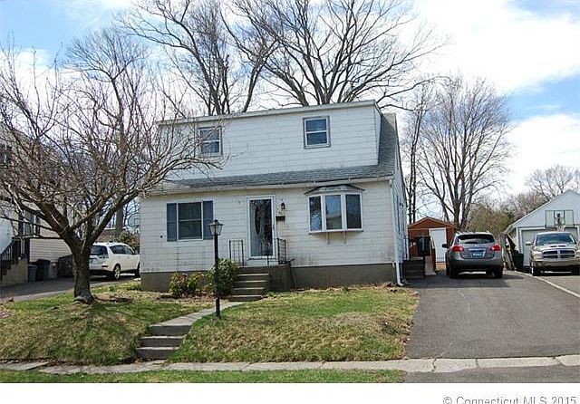 2nd image of 76 Bertrose Ave
