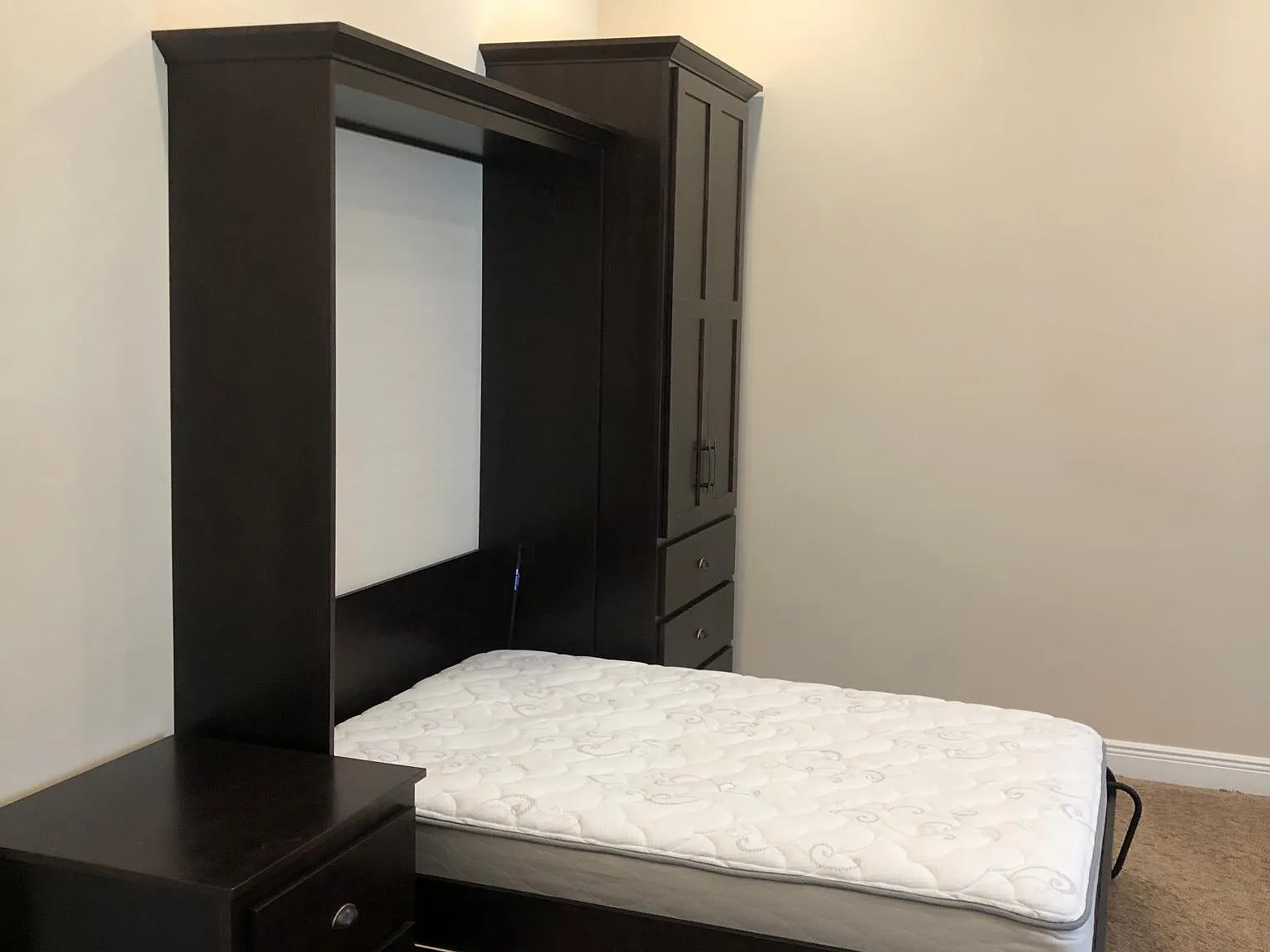 Studio, $895 — Photo 4