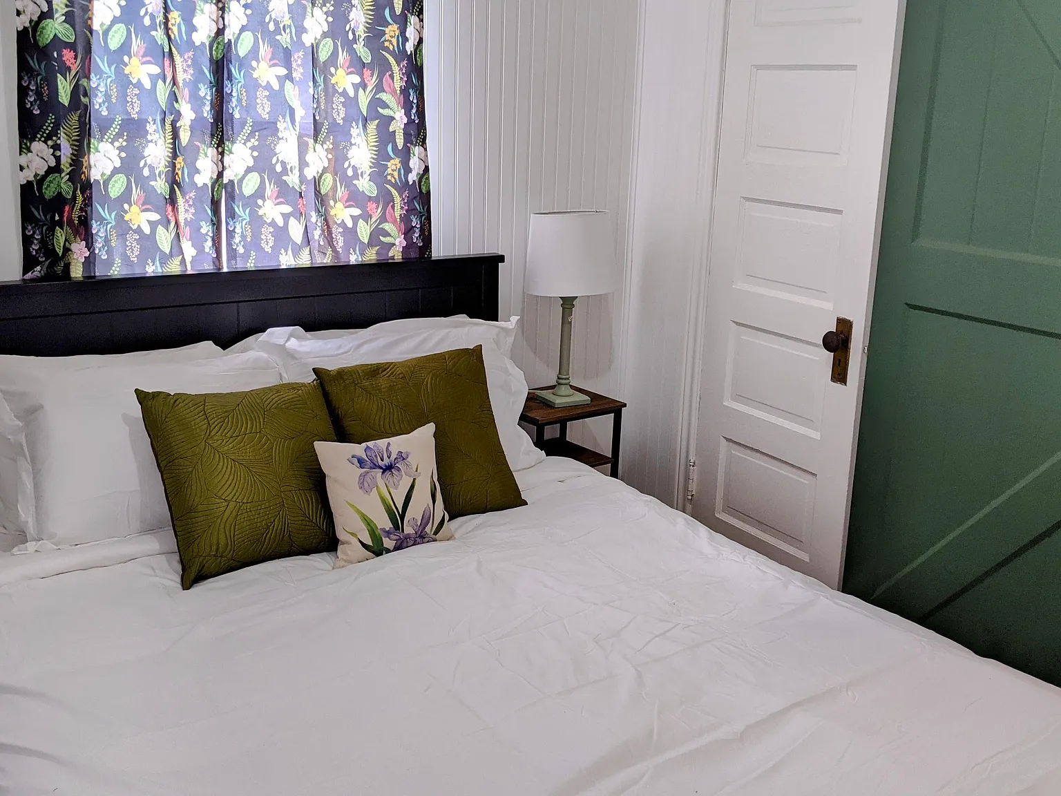 2 bed, 754 sqft, $2,200 — Photo 4