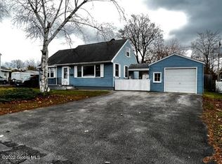 1934 Patton Dr, Schenectady, NY 12303