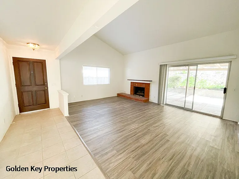 3532 Skyhaven Ln — Photo 3