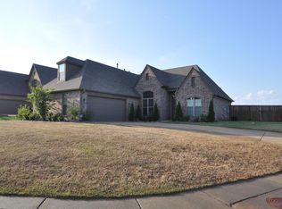 8342 John Wood Ln, Olive Branch, MS 38654