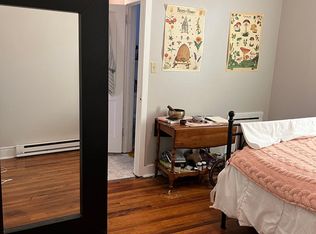 126 2nd St #R3, Troy, NY 12180