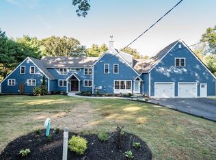 1058 Fisher Rd, Dartmouth, MA 02747