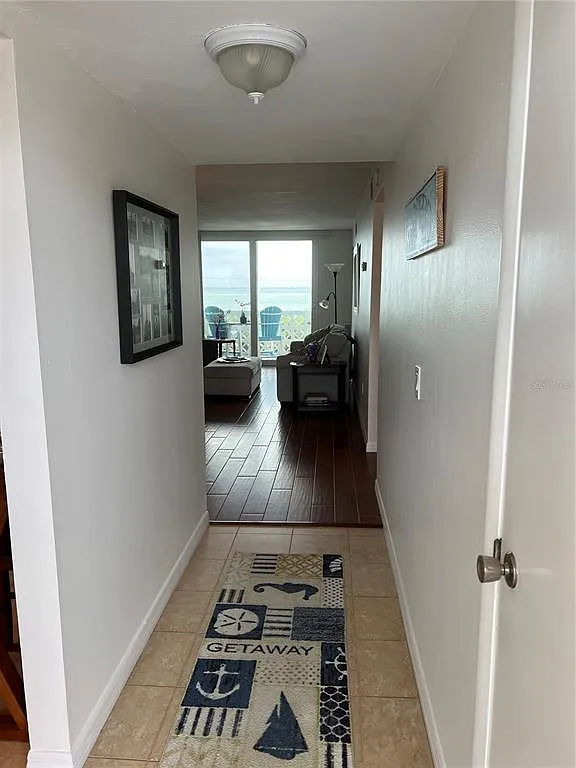 2 bed, 2.0 bath, 975 sqft, $1,850 — Photo 2
