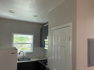 213 E Park St #1, Stockton, CA 95202