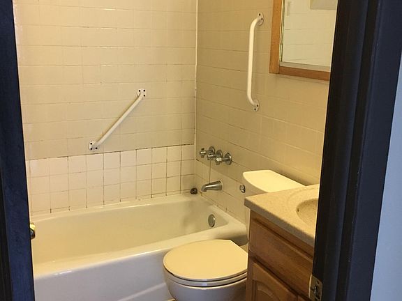 4th image of 15621 79th St