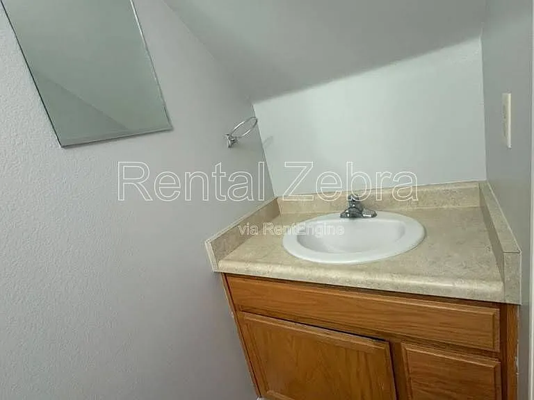 2951 Willowbrook Dr #B — Photo 9
